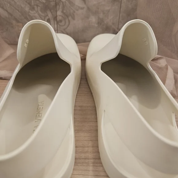 Bottega Veneta Puddle Rubber Slingback Flats Size 36
